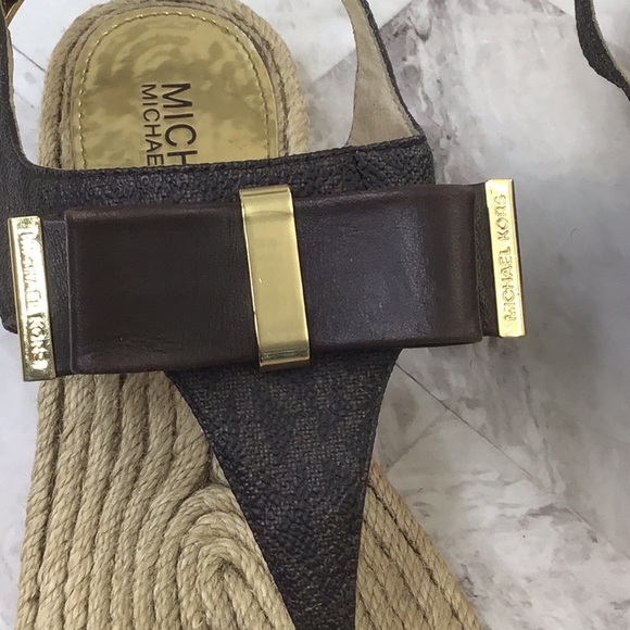 MICHAEL KORS Brown Signature T-STRAP Espadrilles Sandals, women 5M, Big Kids 3.5 - Picture 4 of 9